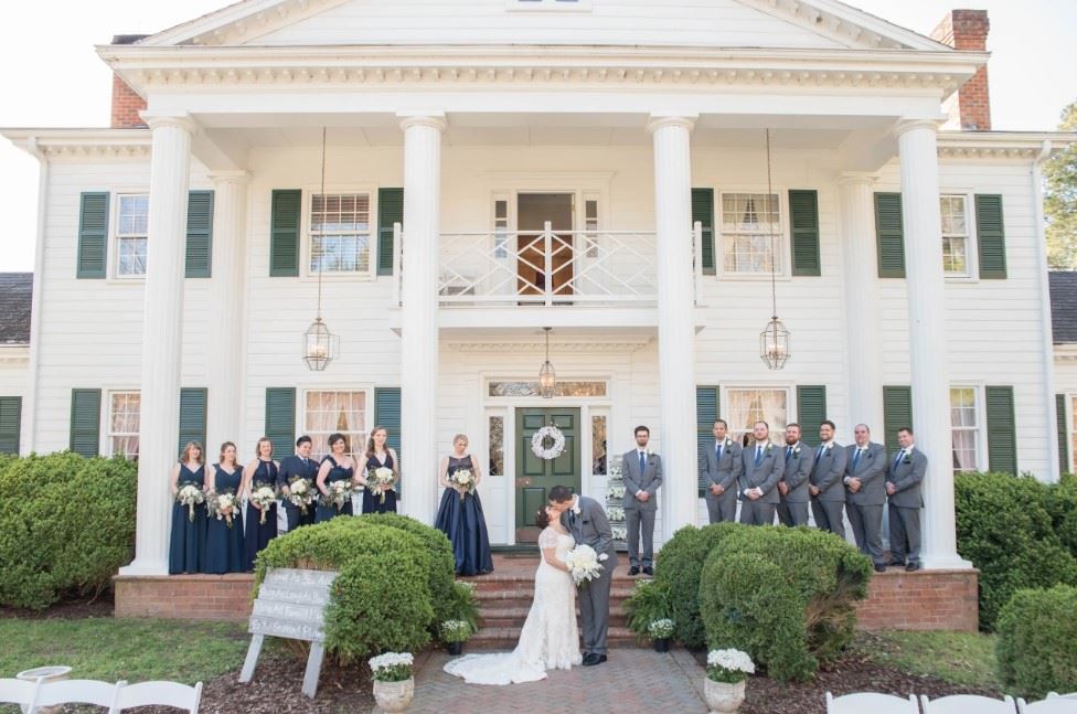 The Apple Blossom Inn Providence VA Wedding Venue