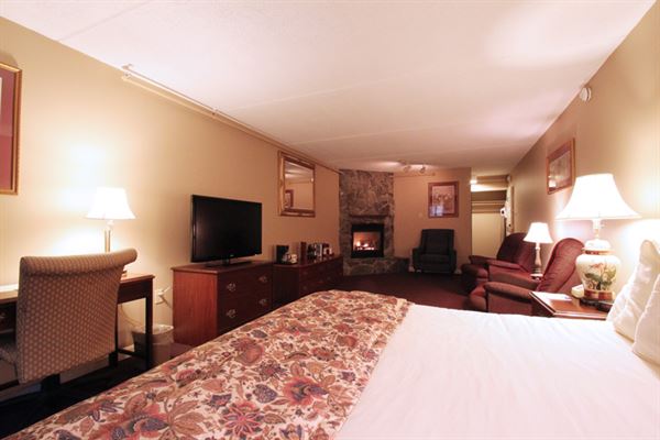 Fireside Inn & Suites West Lebanon - West Lebanon, NH - Party Venue