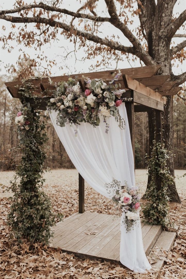 The Barn at Dogwood Farms - Seale, AL - Party Venue