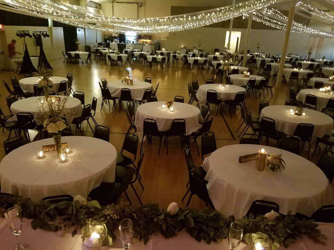 Courtside Banquet Hall Lincoln, NE Wedding Venue
