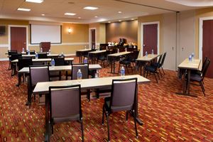 Courtyard by Marriott Memphis/Collierville