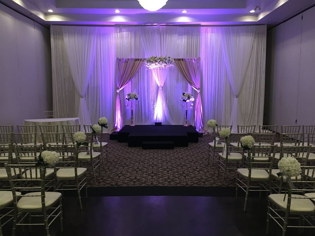 Mississauga Grand Banquet & Event Centre - Mississauga, ON - Wedding Venue