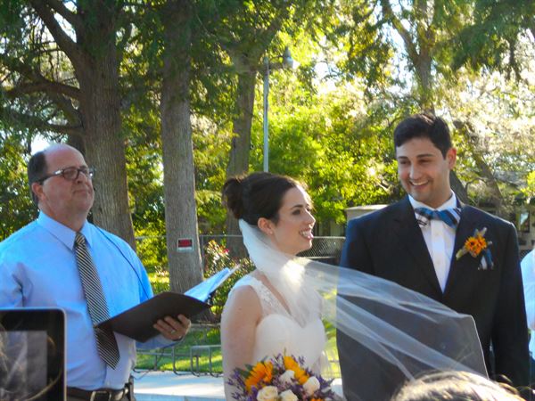 Wedding Officiants In Kirkland Wa For Your Marriage Ceremony