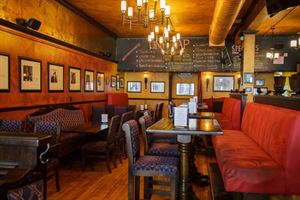 Brocach Irish Pub