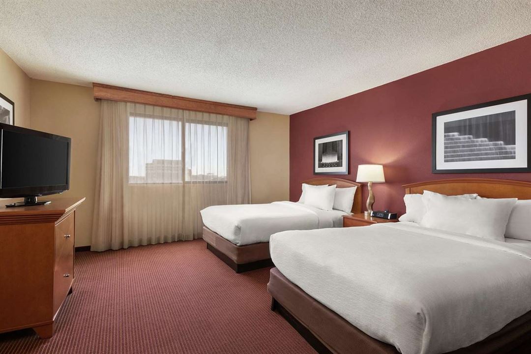 embassy suites by hilton kansas city international airport mike