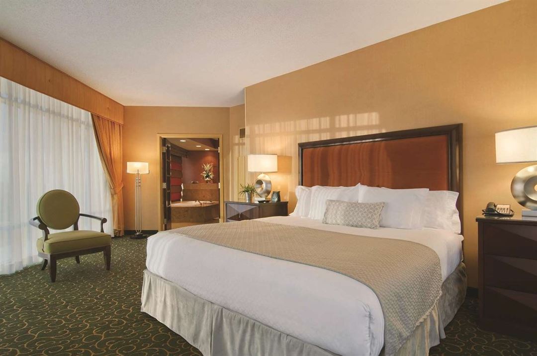 Embassy Suites Hampton Roads - Hotel, Spa & Convention Center - Hampton 