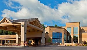 Holiday Inn Resort Lake George-Adirondack Area