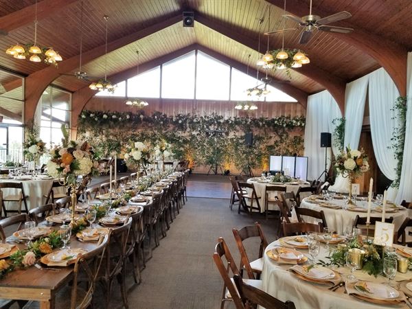 Beaver Brook Golf & Country Club - Knoxville, Tn - Wedding Venue