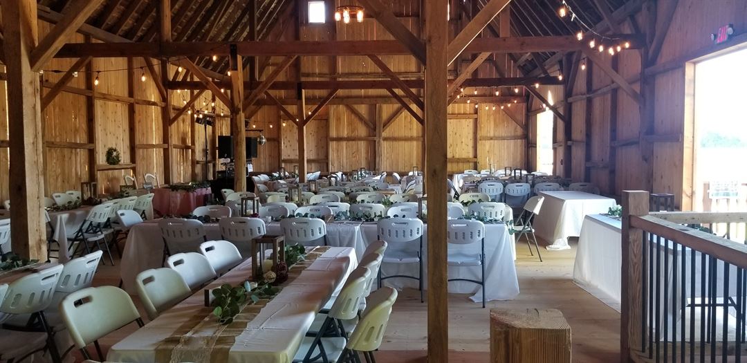 Elegant Acres Elkhorn, WI Party Venue