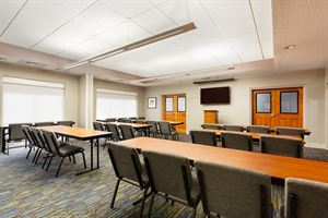 Holiday Inn Express & Suites Inverness-Lecanto