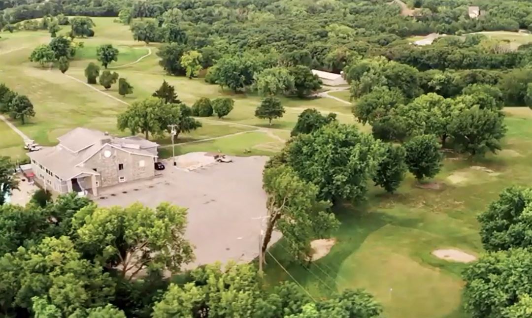 Hilltop Clubhouse Junction City, KS Wedding Venue