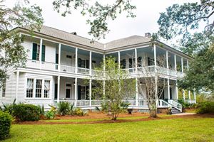 Swift-Coles Historic Home