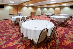 Holiday Inn Express & Suites Brainerd-Baxter