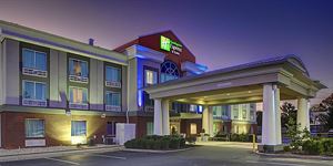Holiday Inn Express & Suites Emporia