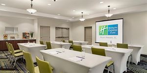 Holiday Inn Express & Suites Mt Pleasant-Charleston