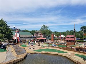 Mel's Funway Park - Litchfield, NH - Party Venue