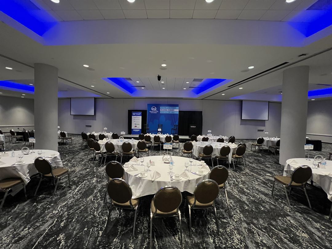 vibrant-arena-conference-center-moline-il-meeting-venue