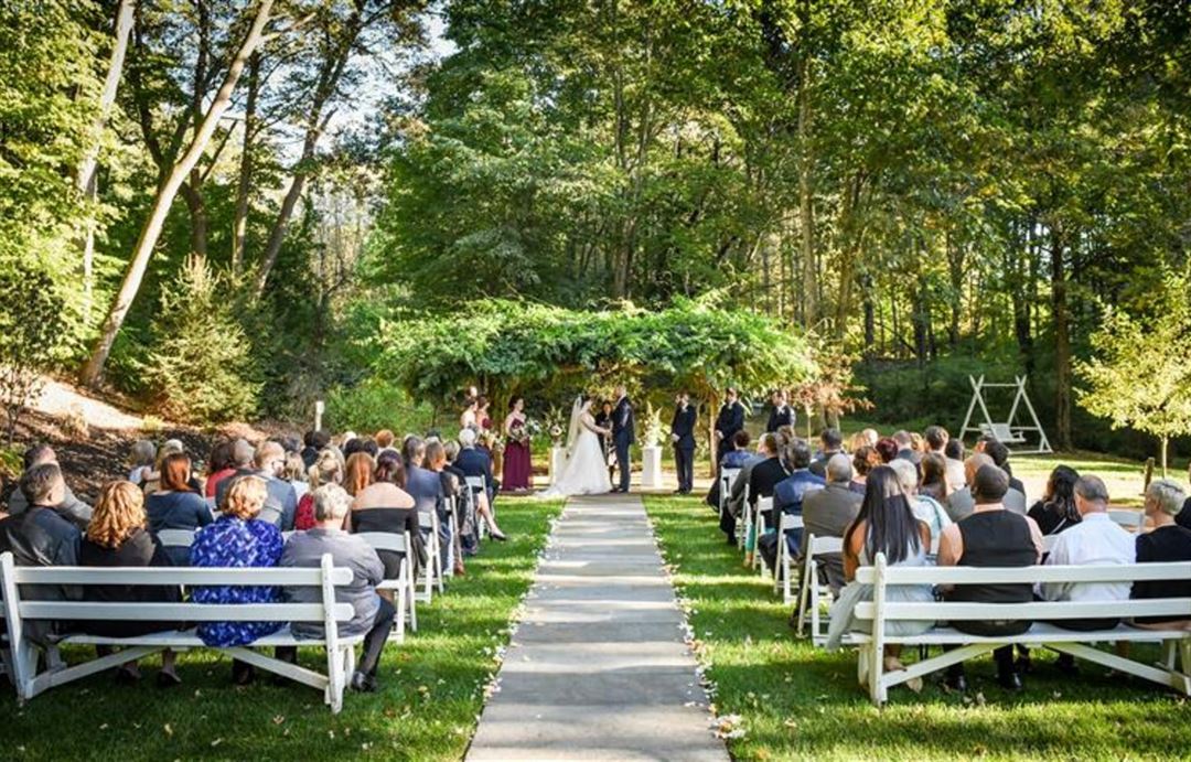 Avon Old Farms Hotel - Avon, CT - Wedding Venue