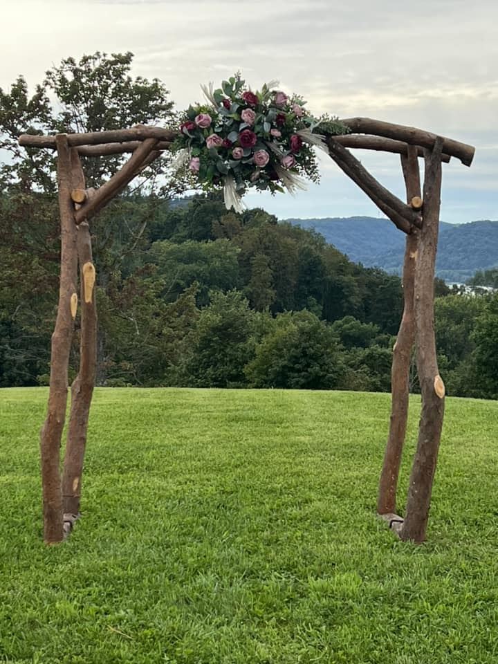 Mountain Meadows At Morris Farm - New Martinsville, WV - Wedding Venue