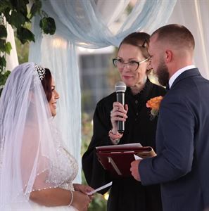 Sarah Larsen - Wedding Officiant