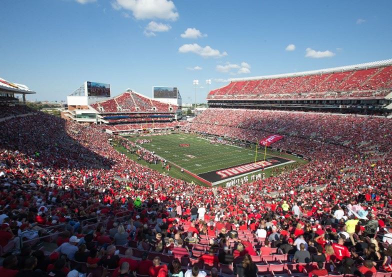 l-n-stadium-cardinal-stadium-louisville-ky-party-venue