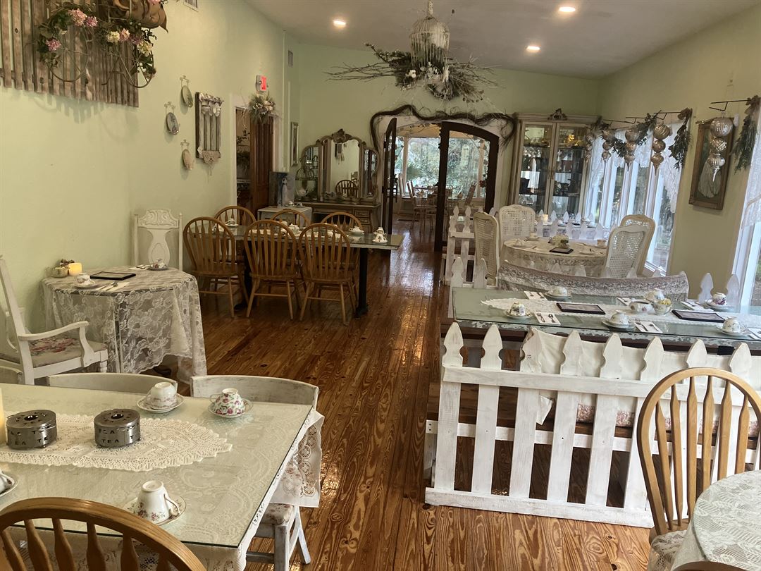 The Tilted Teacup Tea Room & Boutique Brooksville, FL Party Venue