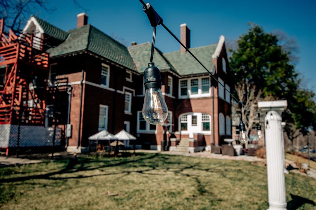 Rogers House Inn Bed & Breakfast - Lincoln, NE - Wedding Venue