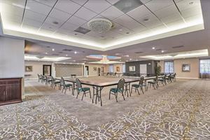 Holiday Inn Express & Suites Clearwater