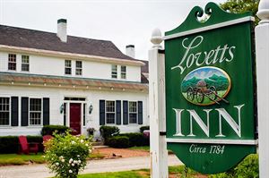 Lovetts Inn