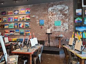Muse Paintbar - West Hartford
