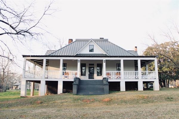 Auburn Bed And Breakfast At Shoofly Farm Waverly Al Party Venue 