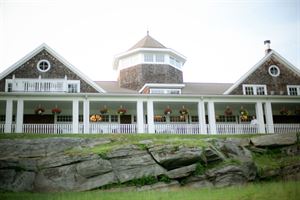 On the Rocks Restaurant at Fox Hopyard Golf Club