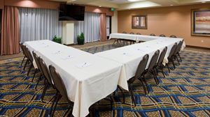 Homewood Suites by Hilton Minneapolis- St. Louis Park at West End