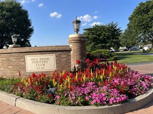 Out Door Country Club