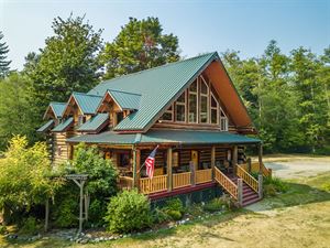 The Wallace Falls Lodge